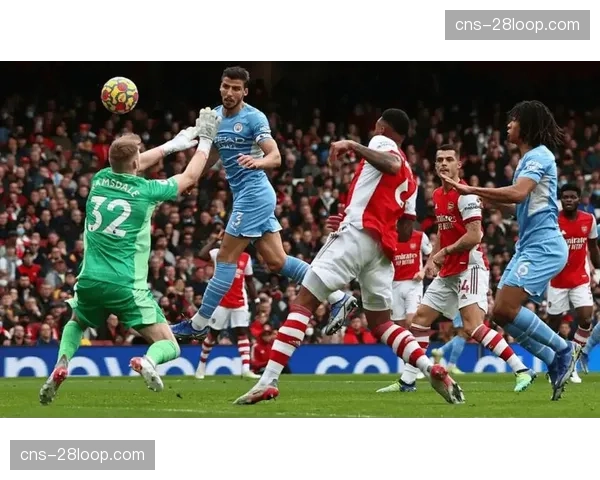 英超争冠关键月:阿森纳如何部署高位逼抢以限制曼城反击 英超争冠关键月:阿森纳如何部署高位逼抢以限制曼城反击